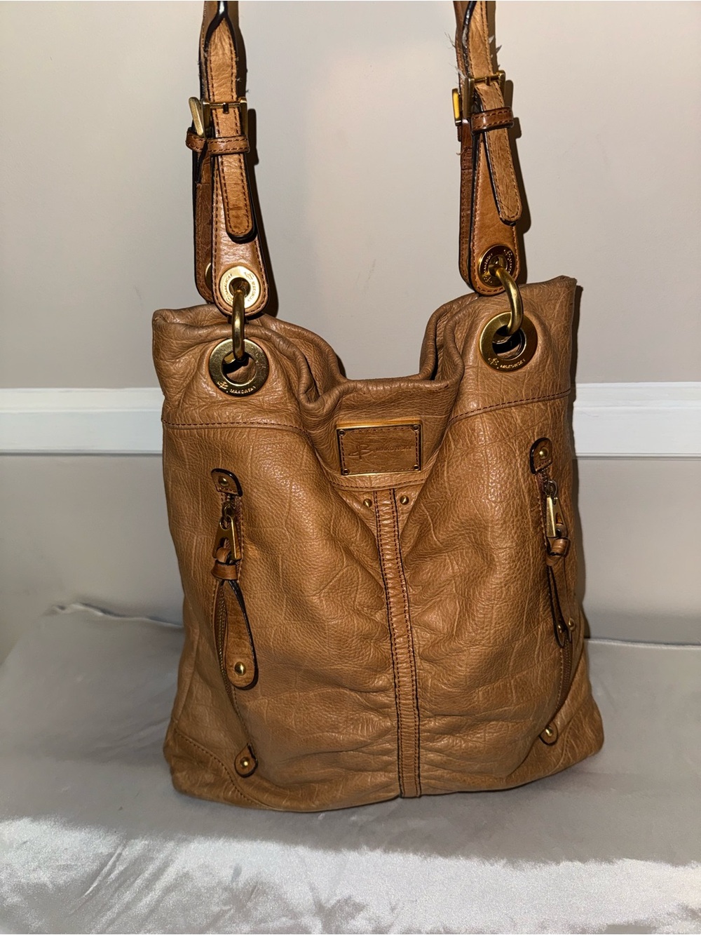 B. Makowsky Tan Leather Shoulder Tote Bag with Gold Hardware